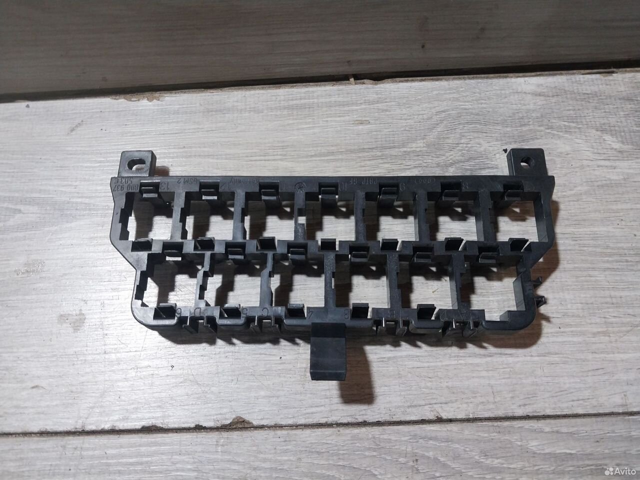 Кронштейн реле Audi A6 C5 8D0937503E