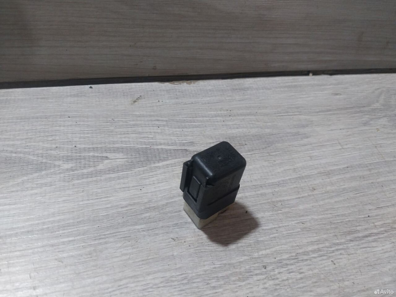 Реле сигнала Nissan Primera P12 25630 79960