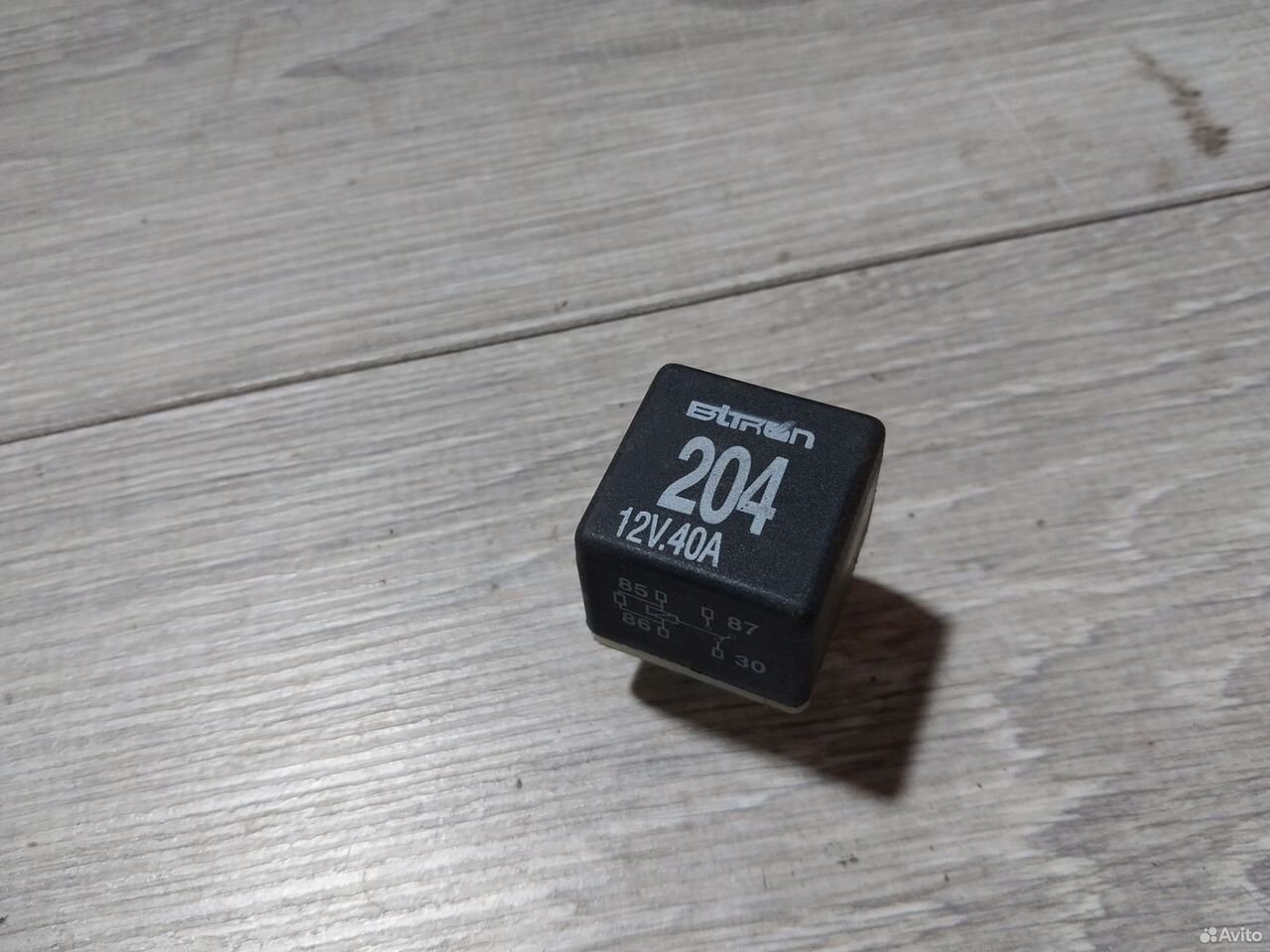 Реле 204 Audi Volkswagen 431951253H