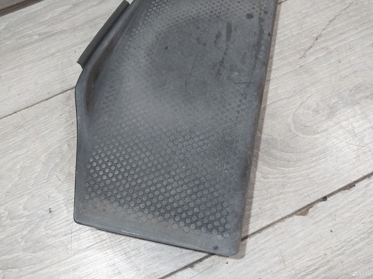Накладка опора ноги Volkswagen Golf 4 Bora — фото 3