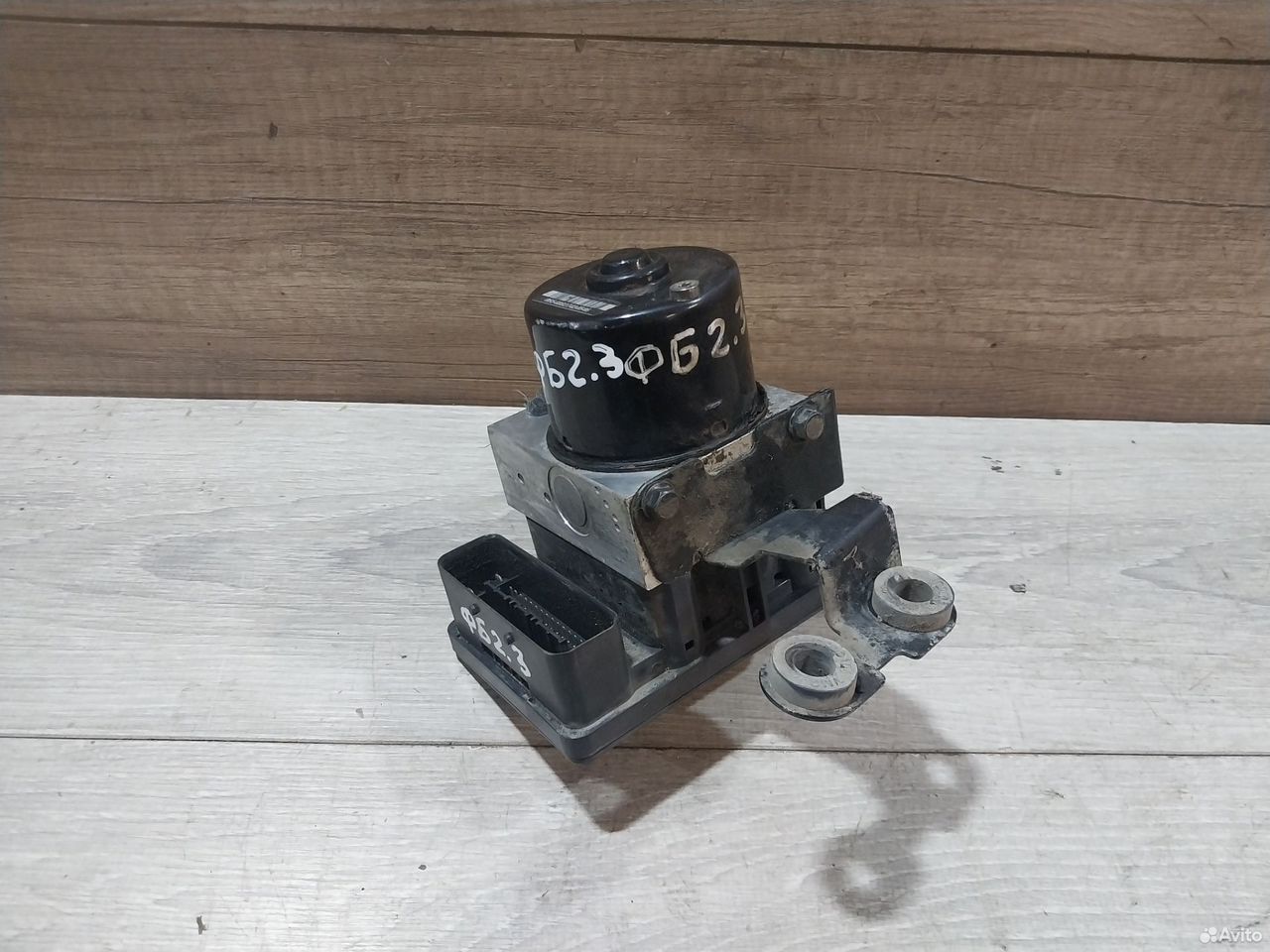 Блок ABS Volkswagen Golf 4 Bora 1C0907379L