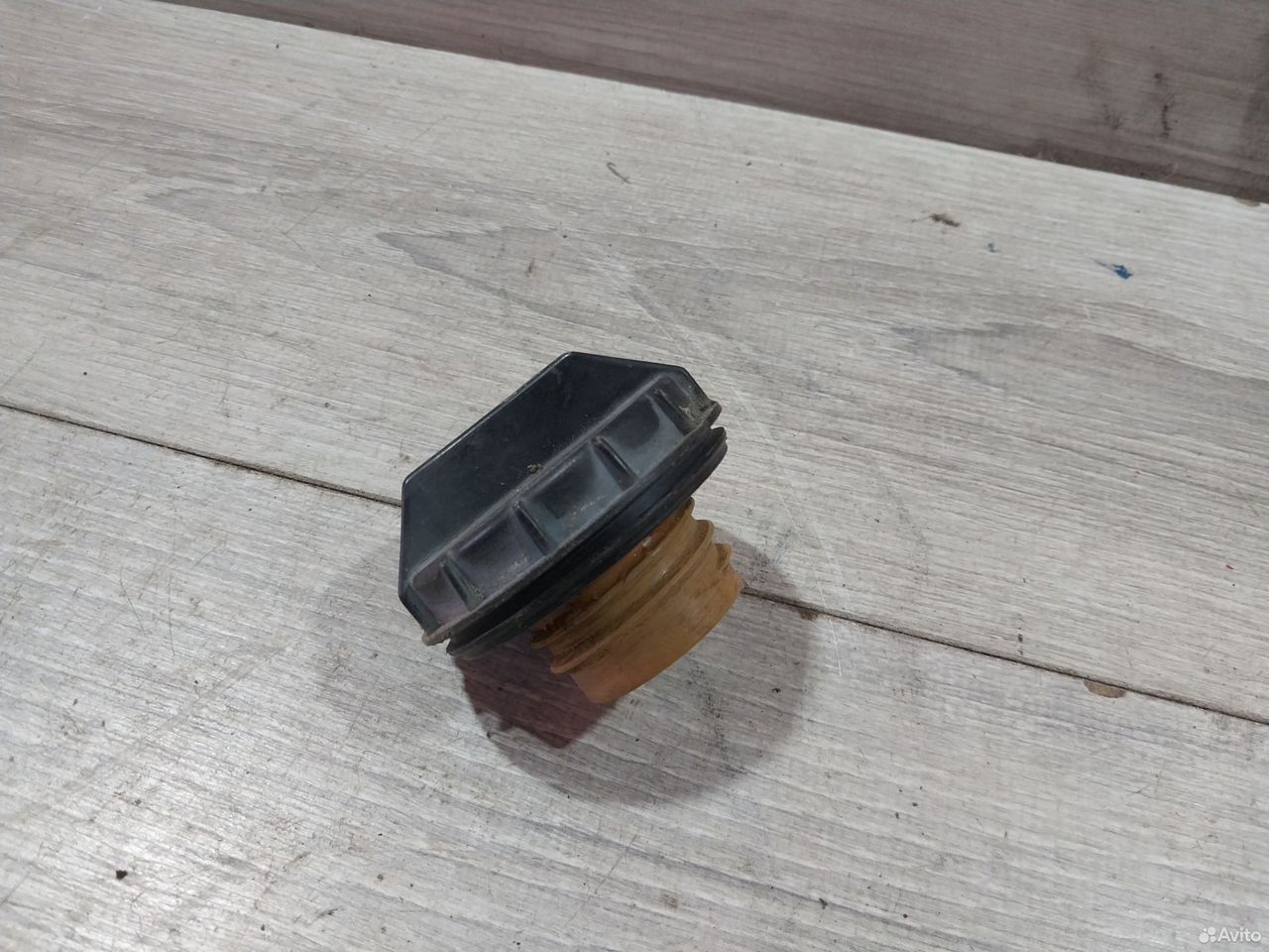 Крышка топливного бака Hyundai Elantra XD — фото 4