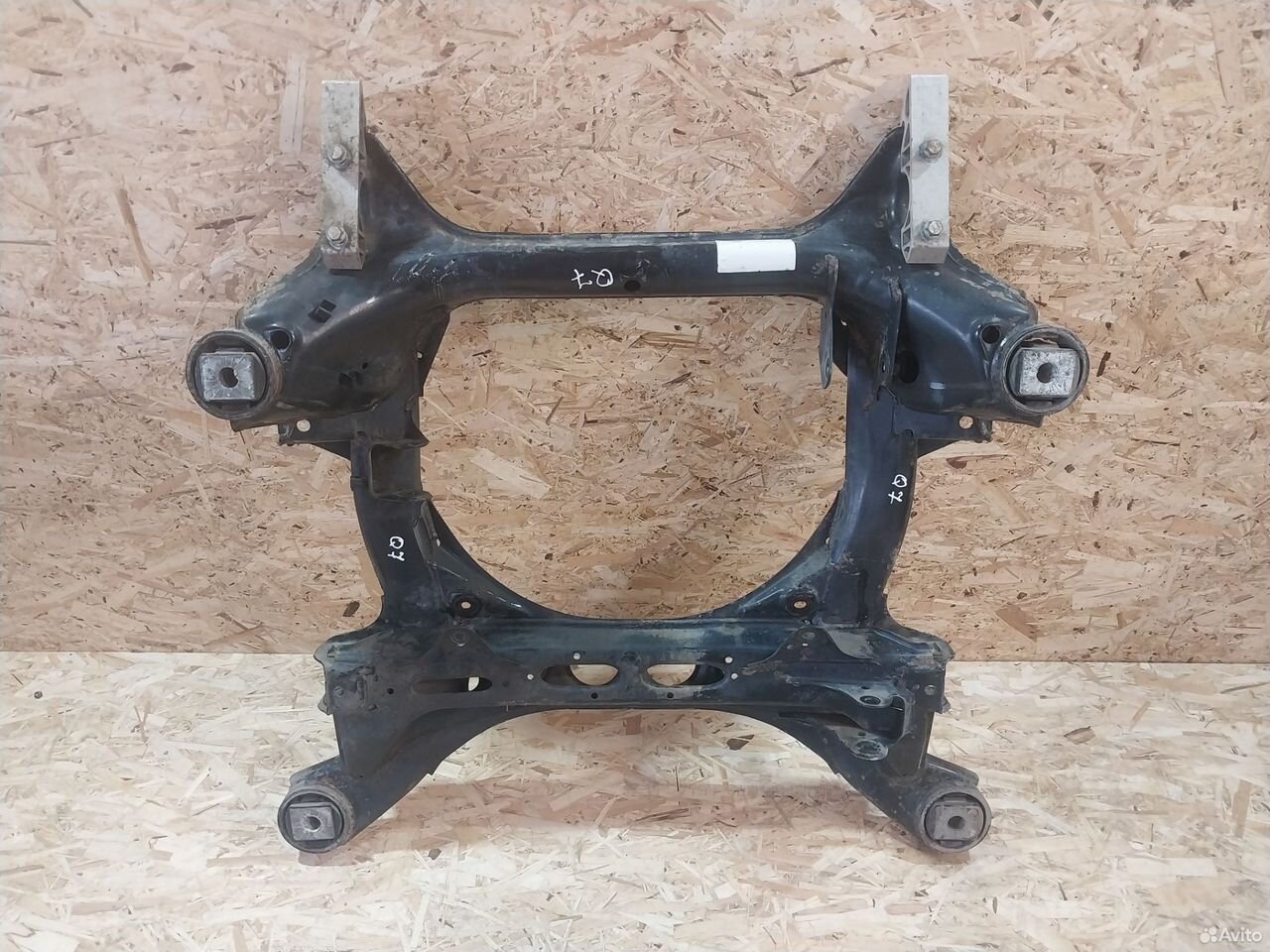 Подрамник Audi Q7 4L балка передняя 7L0499314