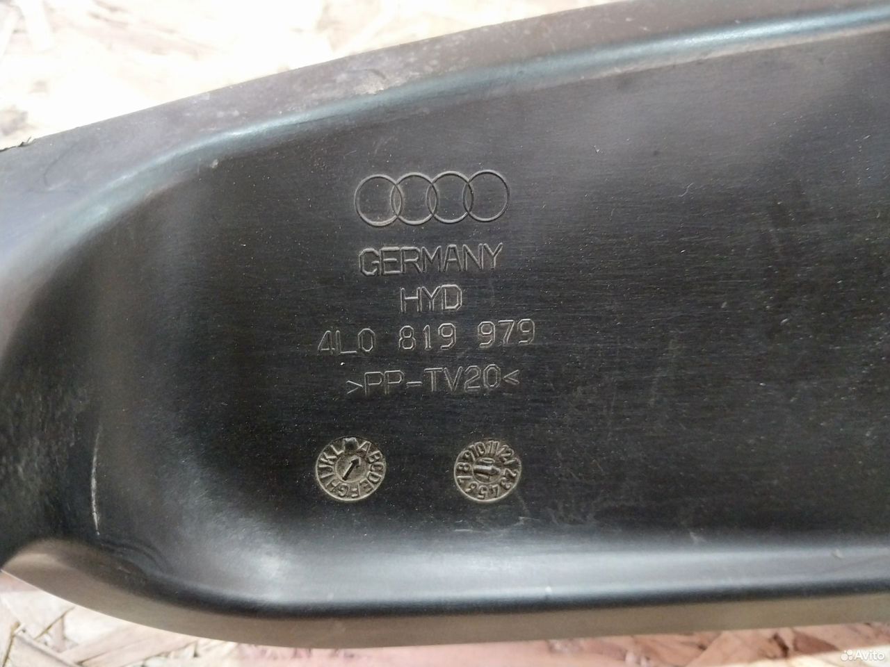 Водосток Audi Q7 4L дождевик — фото 9