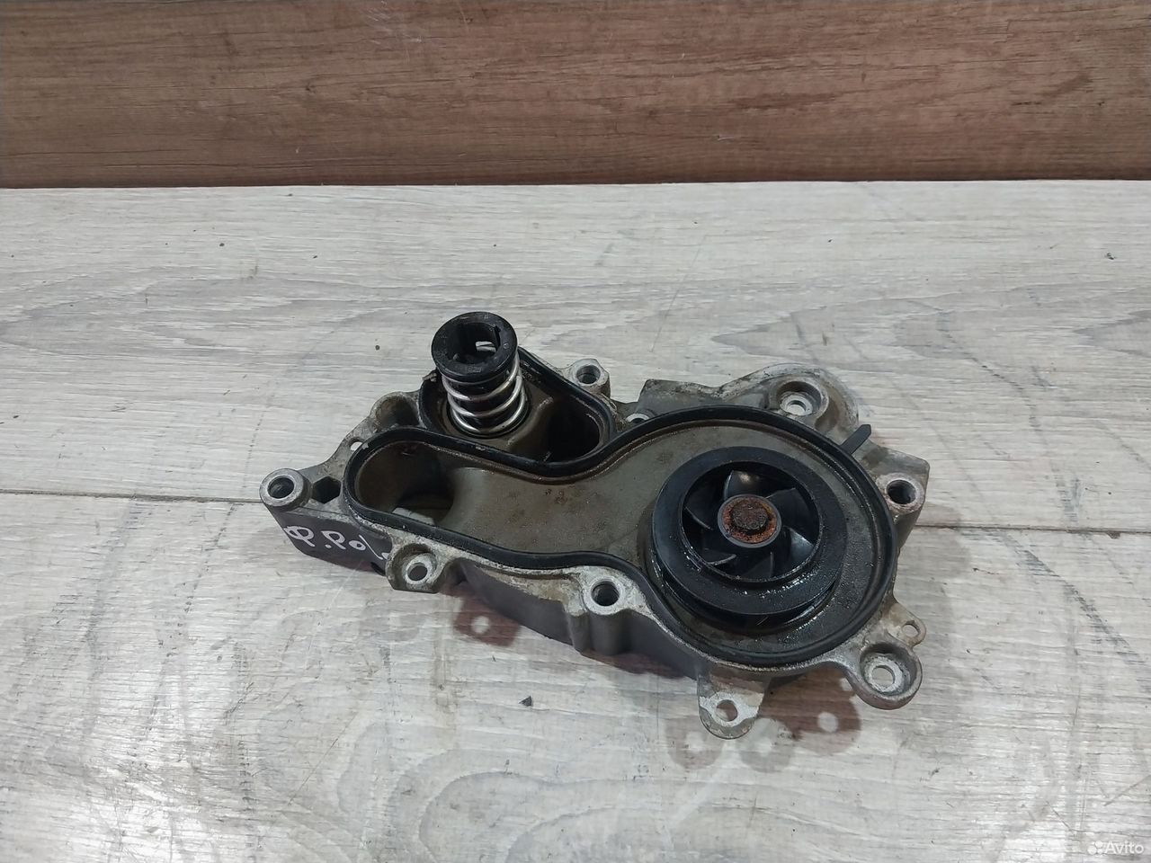Водяной насос Volkswagen Polo 5 1.6 CWV