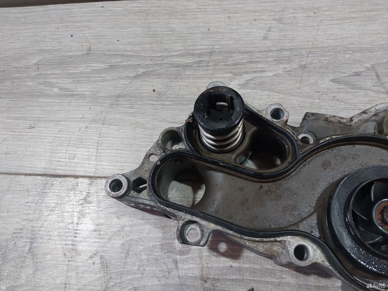 Водяной насос Volkswagen Polo 5 1.6 CWV — фото 4