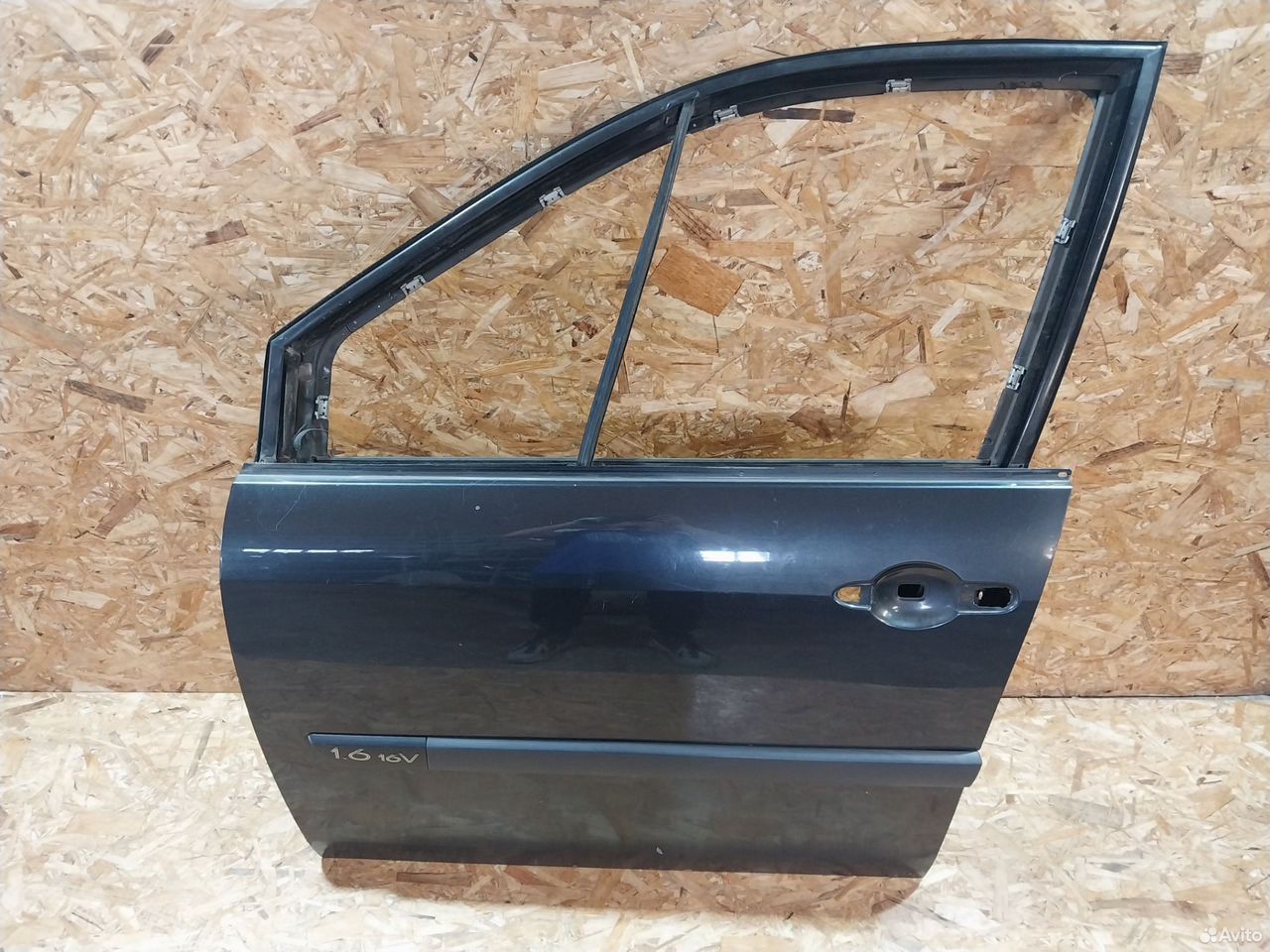 Дверь передняя левая Renault Scenic 2 Grand Scenic