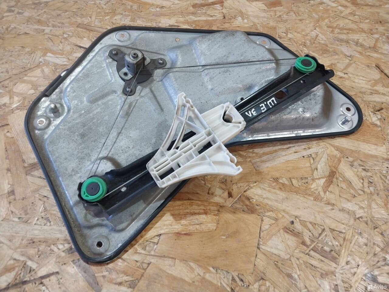 Стеклоподьемник задний левый Skoda Yeti механическ — фото 6