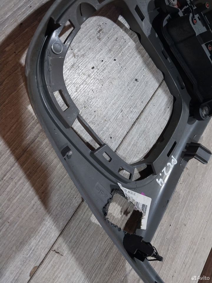 Накладка кулисы МКПП Renault Scenic 2 — фото 8