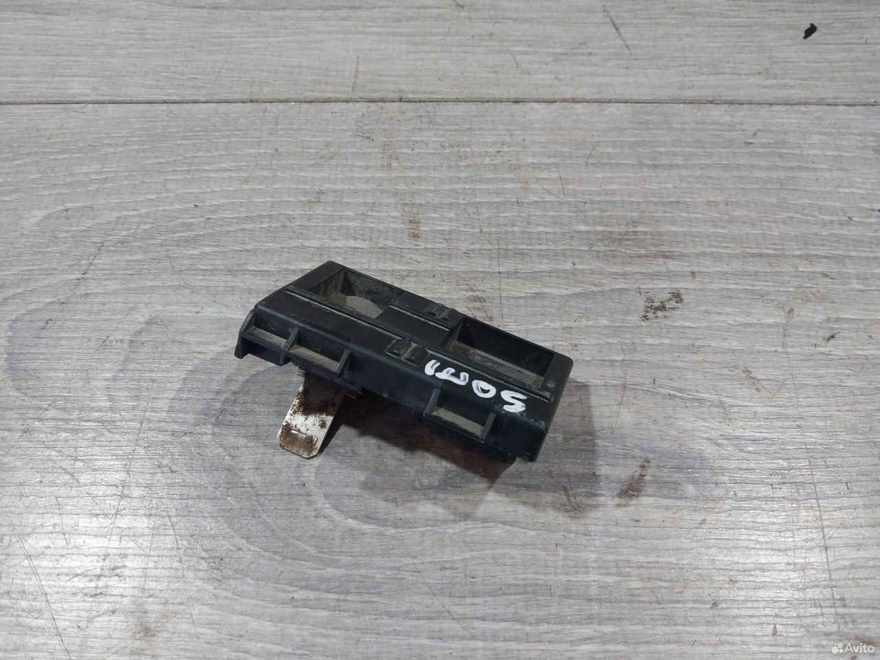 Кронштейн Skoda Octavia A5 колодка реле 1K0937540C — фото 2