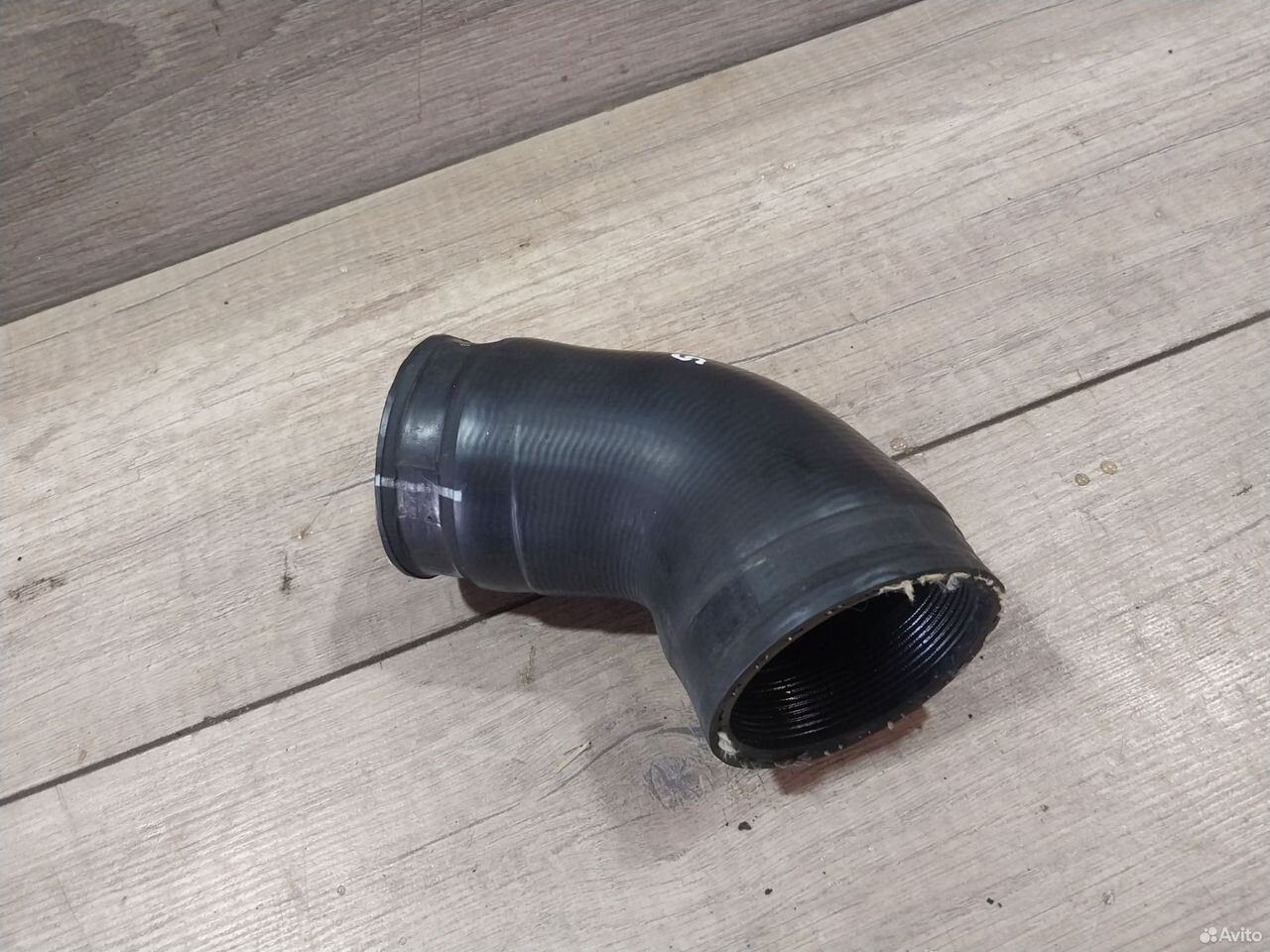 Патрубок интеркулера Skoda Octavia A5 1K0145838AG