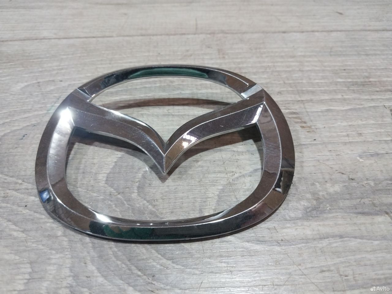 Эмблема крышки багажника Mazda 6 GG