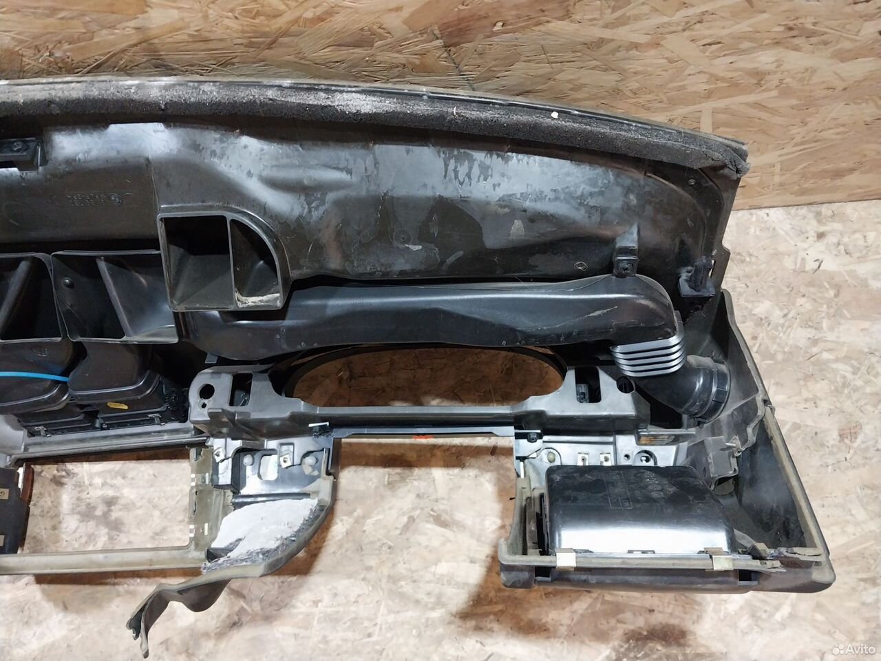 Торпеда Bmw E39 панель салона — фото 7