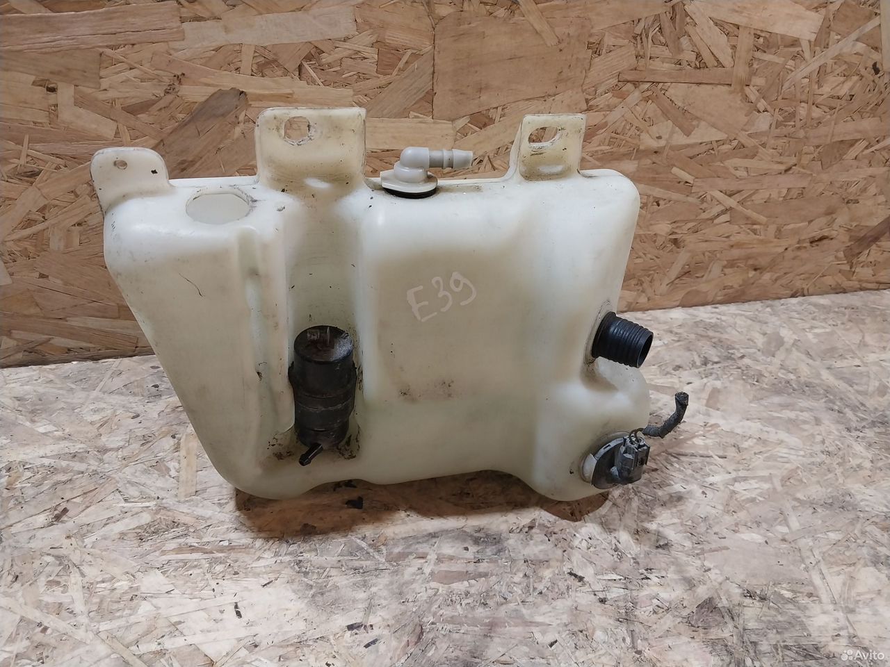 Бачок омывателя Bmw E39