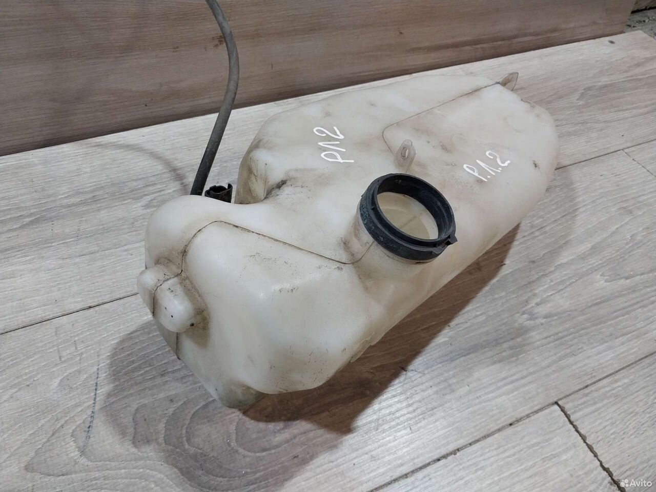 Бачок омывателя Renault Logan 2 — фото 3