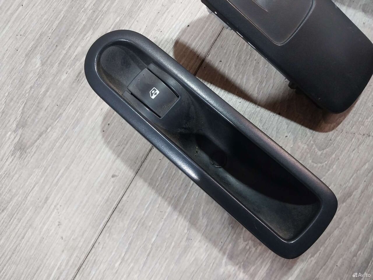 Кнопки стеклоподьемников Renault Scenic 2 — фото 2