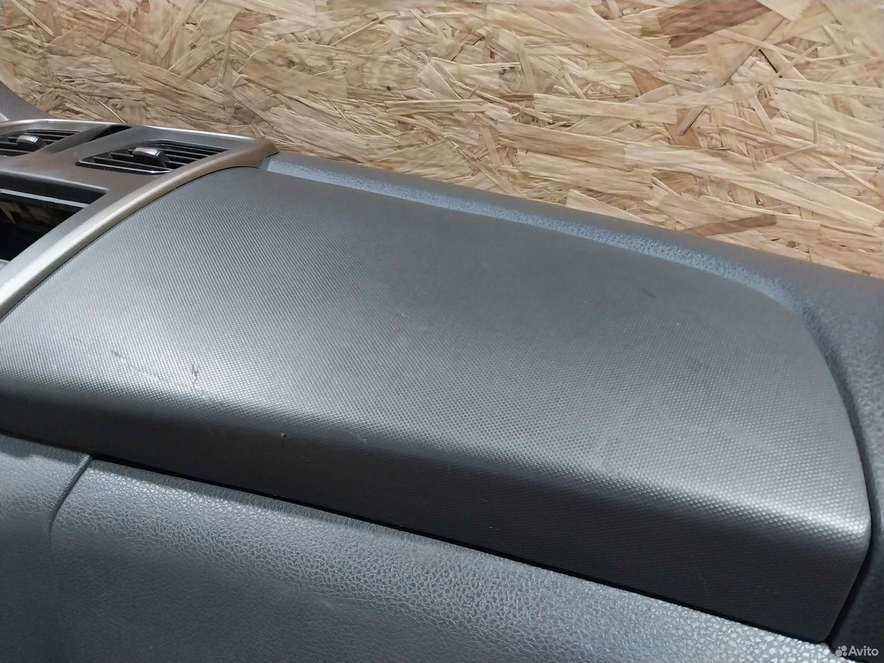 Торпеда Renault Logan 2 без Airbag панель салона — фото 7