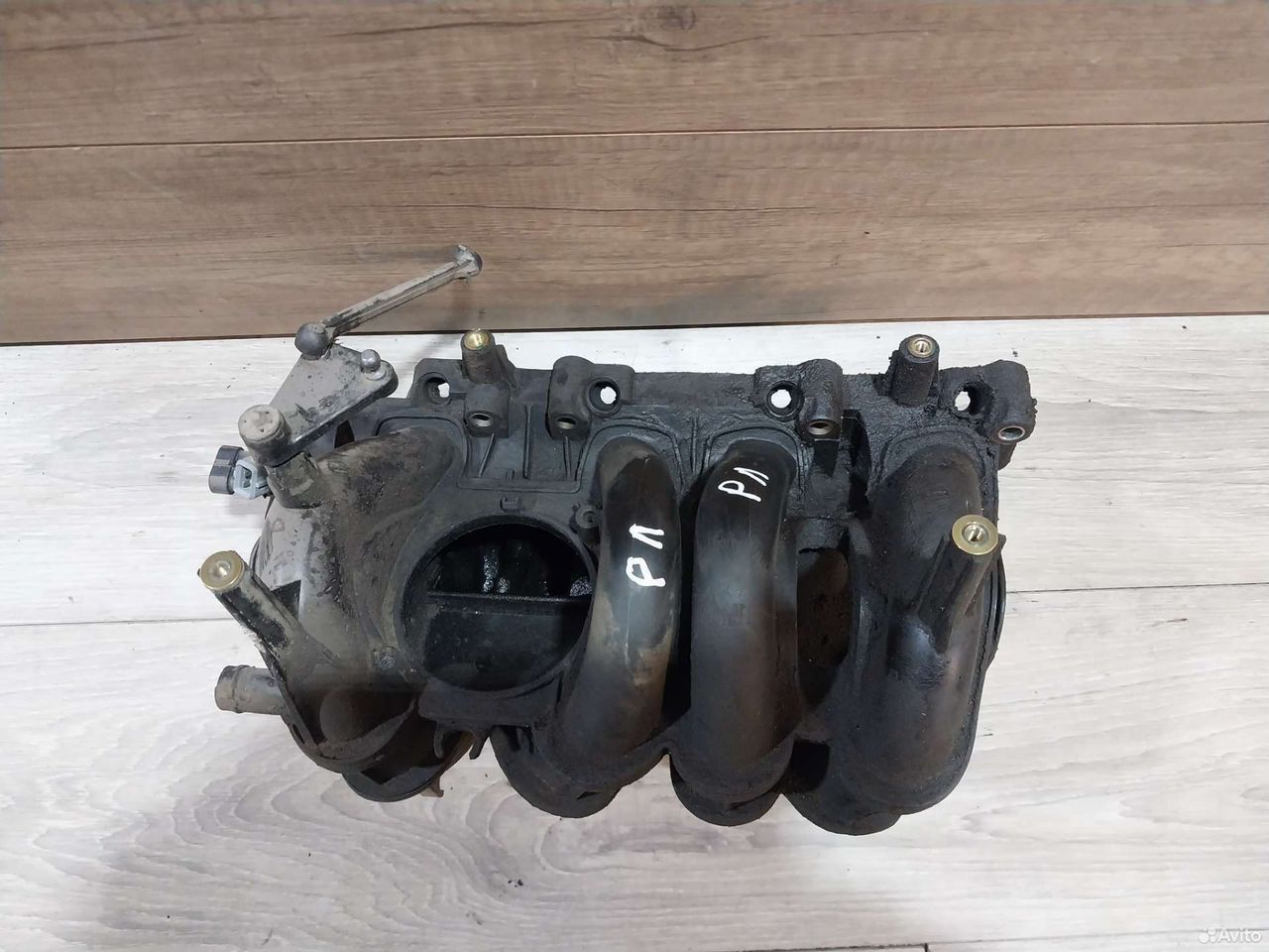 Впускной коллектор Renault Logan 1.4 K7M — фото 3