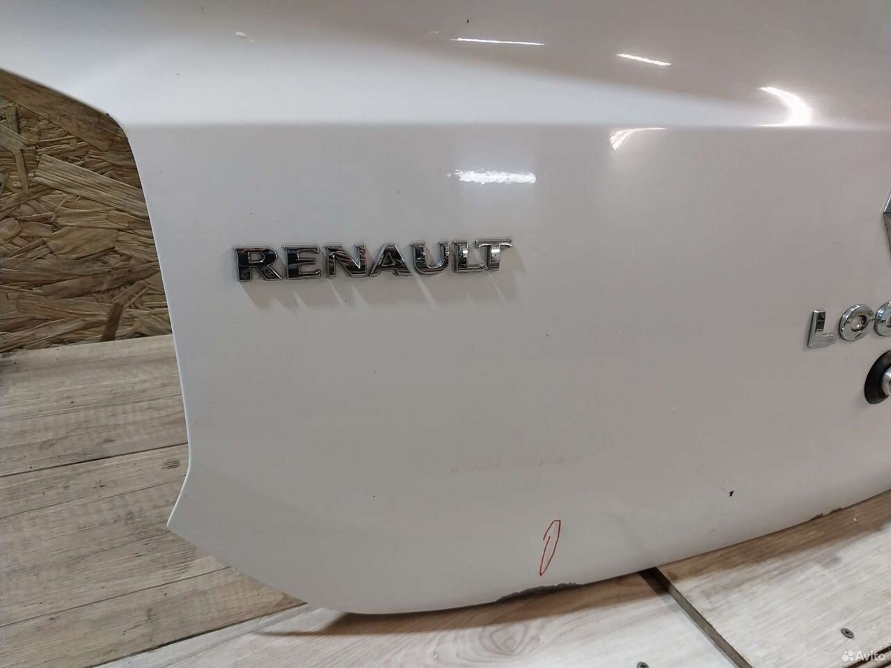 Крышка багажника Renault Logan 2 — фото 5