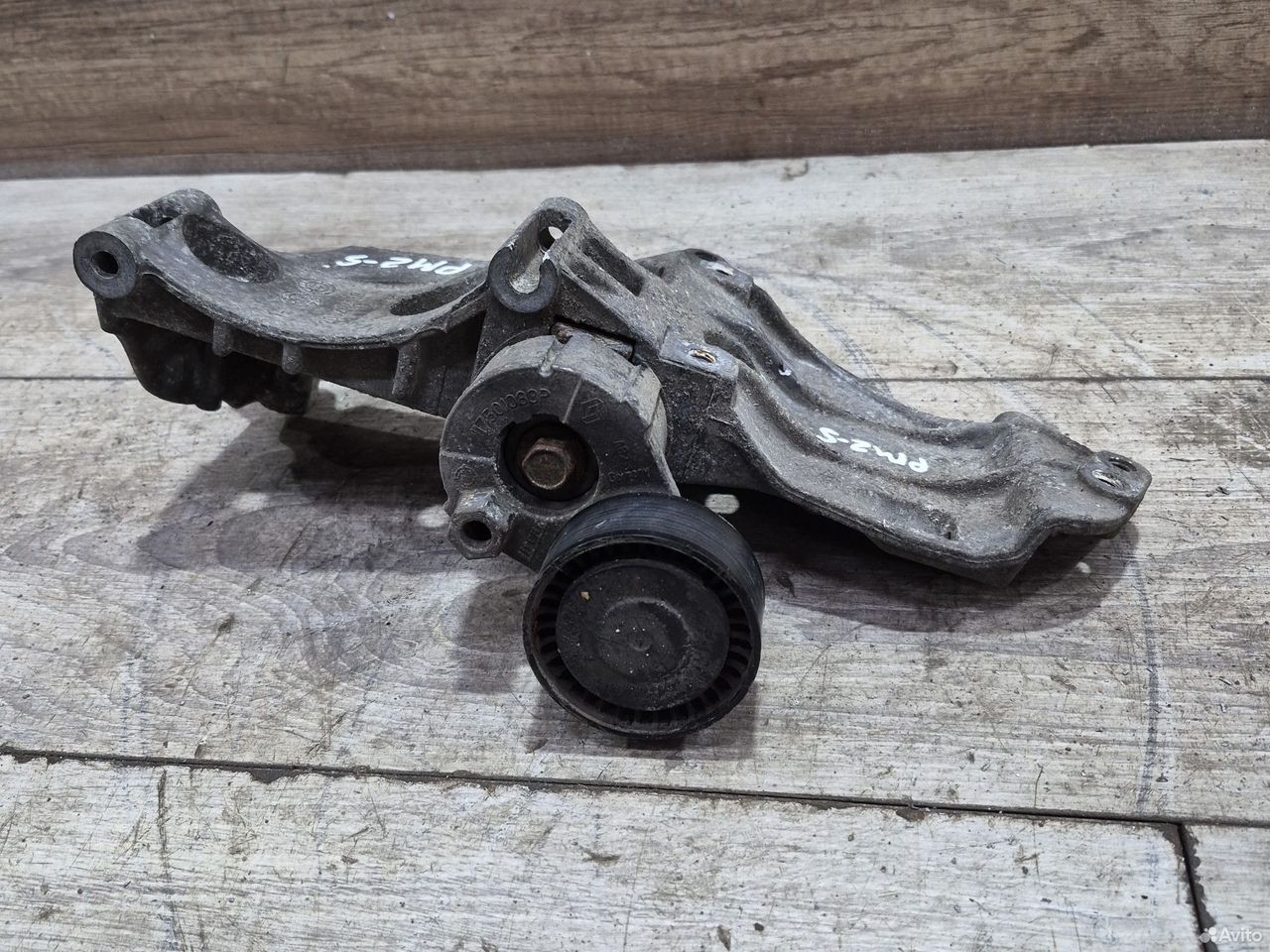 Кронштейн генератора Renault Megan 2 1.6 K4M — фото 2