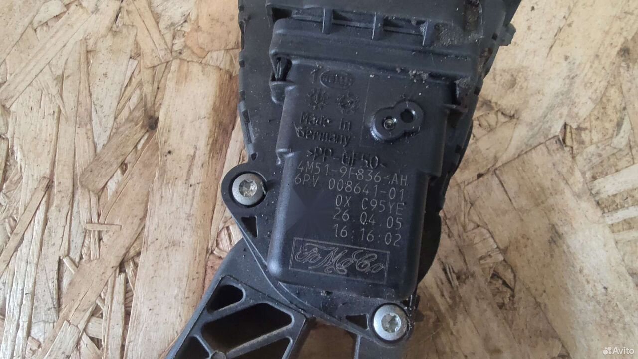 Педаль газа Ford Focus 2 — фото 3