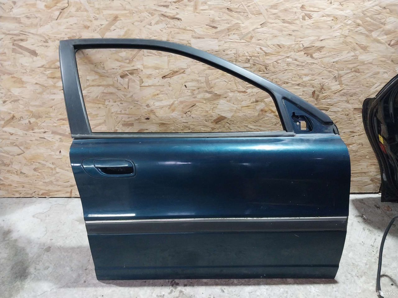 Дверь передняя правая Volvo S80 1
