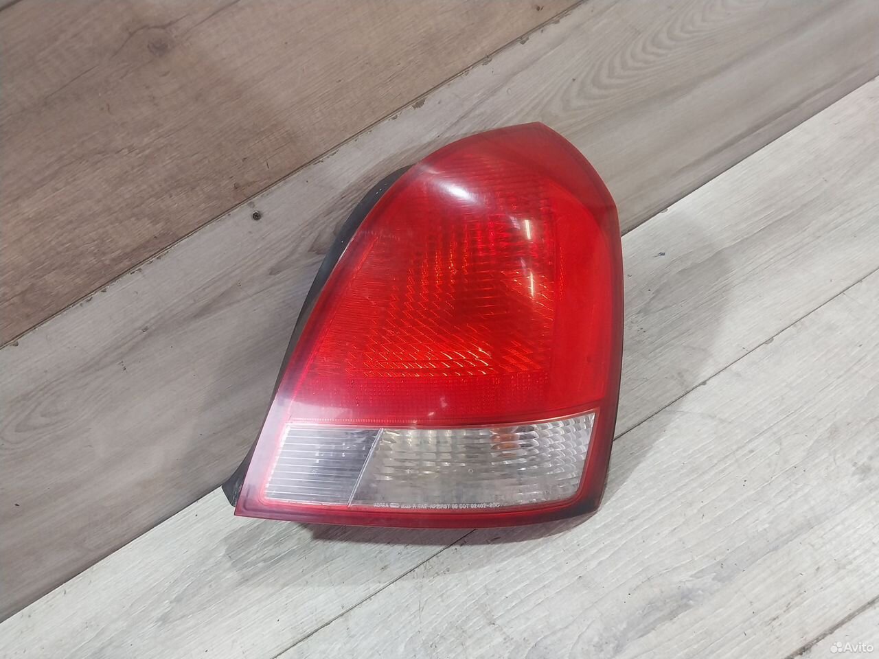 Фонарь правый Hyundai Elantra 3 XD Hyundai Avante