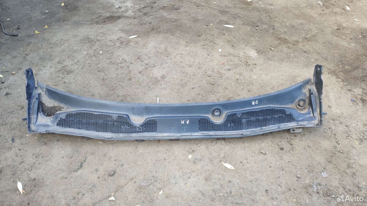 Жабо Renault Megan 3 водосток