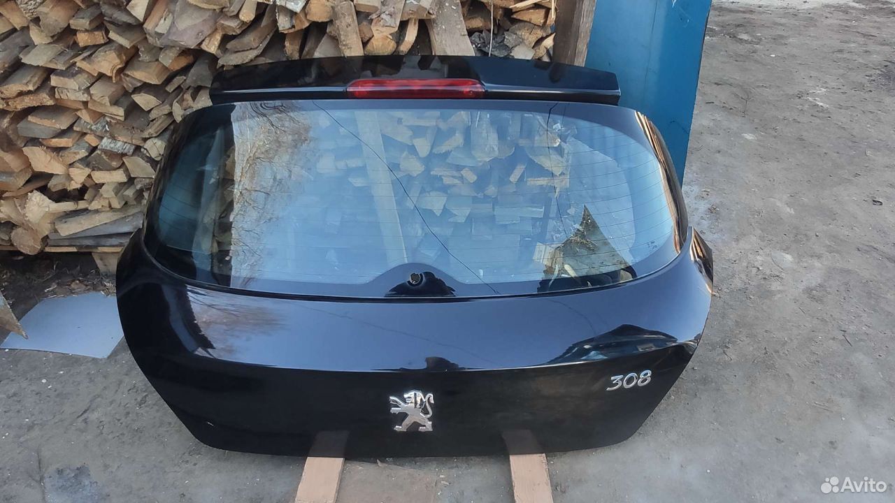 Крышка багажника Peugeot 308
