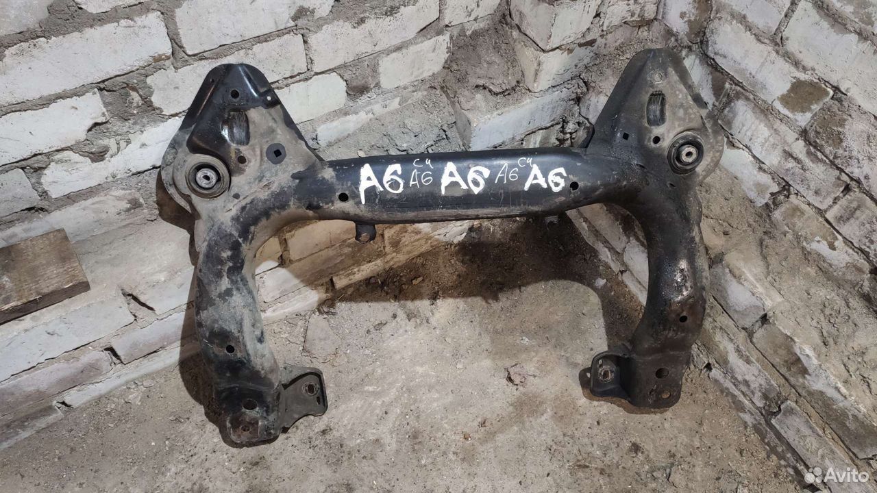 Балка передняя подрамник Audi A6 C4 Audi 100 C4