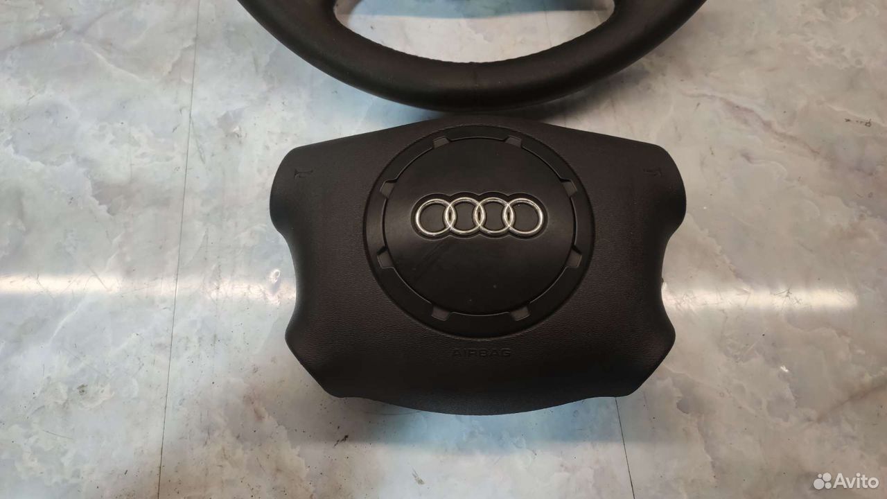 Рулевое колесо в сборе Audi A3 8L с дефектом — фото 2