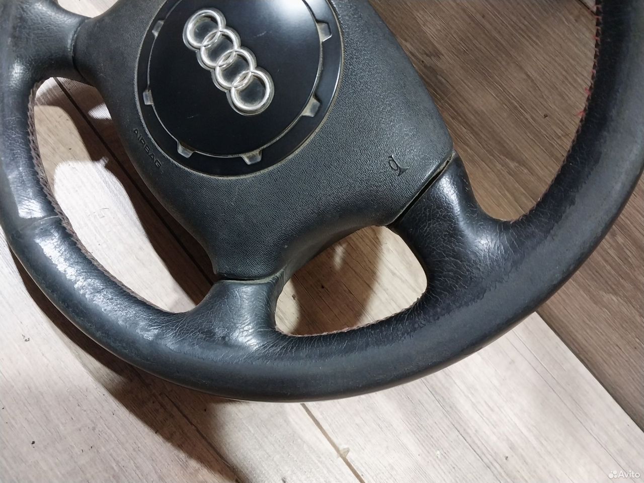Рулевое колесо в сборе Audi A3 8L с дефектом — фото 8