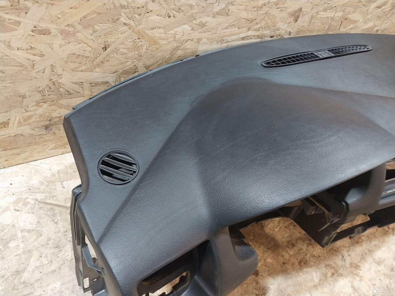 Торпеда Volkswagen Golf 4 панель салона — фото 4