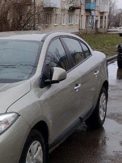 Фото покупателя к отзыву на «Молдинг двери Renault Megan 3 передний левый»