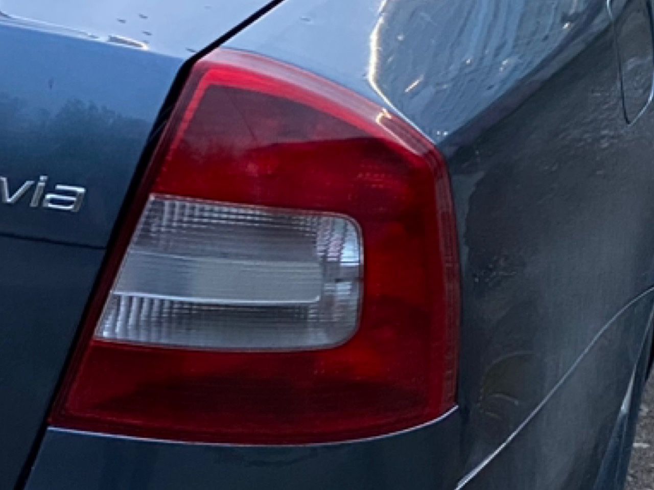 Фото покупателя к отзыву на «Фонарь правый Skoda Octavia A5 2008-2013»