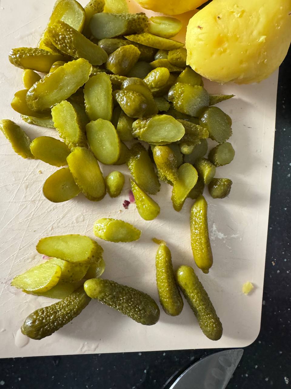 Картофельный салат с селёдкой