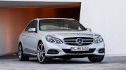 mercedes_eclass_neos_kinitiras.jpg