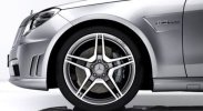 mercedes E W212_R19_8.5_ET43.jpg