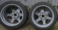 225-45-17DunlopLM703-2.jpg
