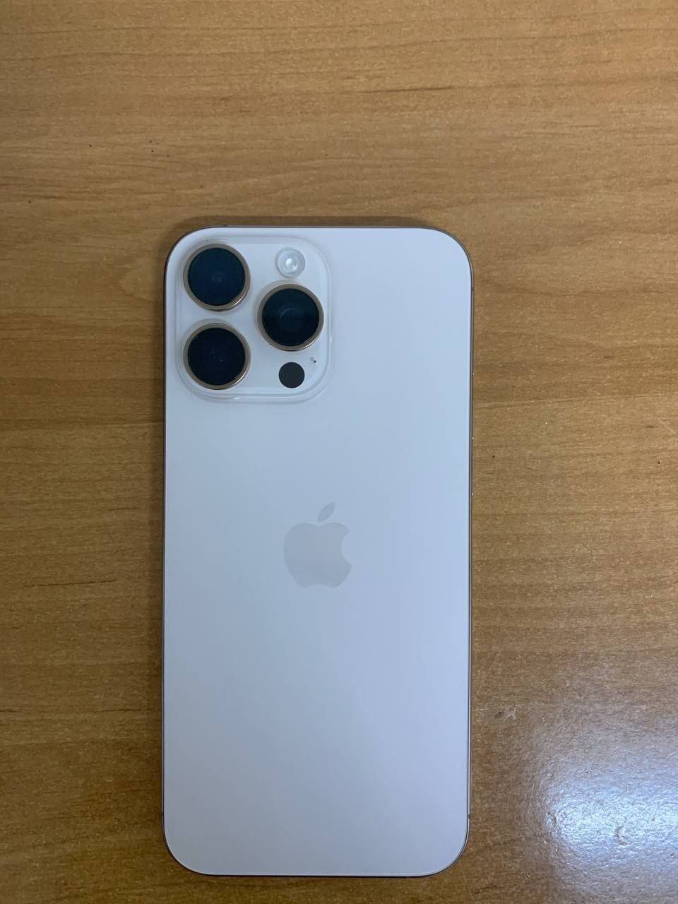 iPhone 16 Pro Max 256 GB Desert Titanium ideal holatda sotiladi