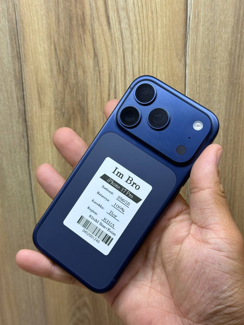 iPhone 17 Pro 256GB Blue