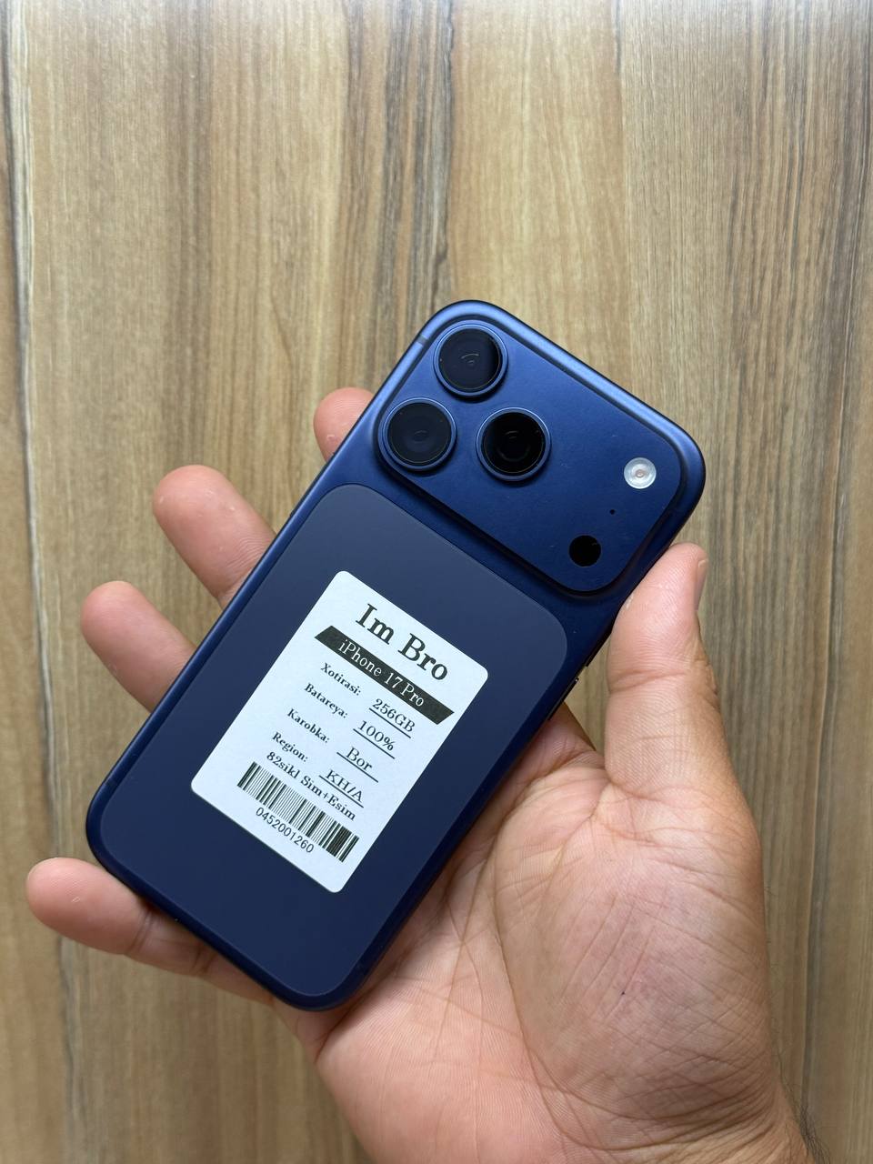 iPhone 17 Pro 256GB Blue