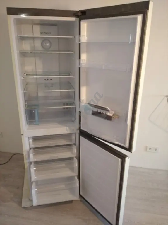 Холодильник haier C2F636ccfd