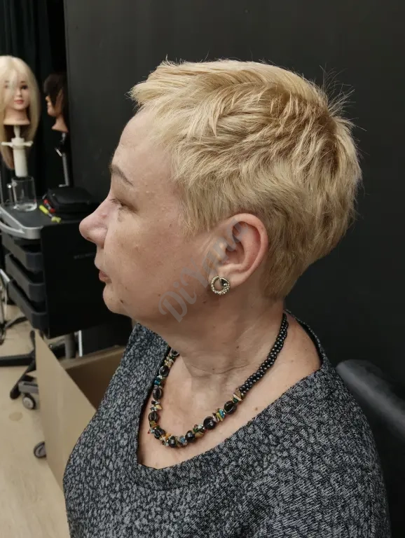 Женские стрижки с выездом на дом 💇‍♀️ 700 руб. / Москва