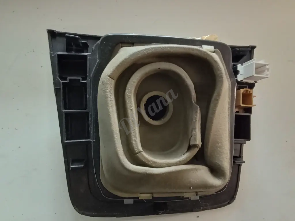 Рамка КПП volkswagen Passat b6