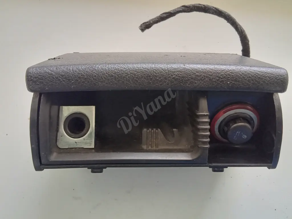 Пепельница с прикуриватель volkswagen Passat b5