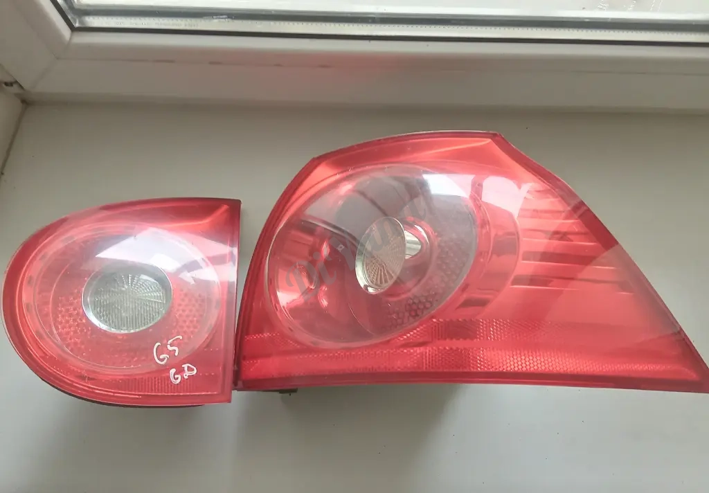 Фонари volkswagen golf5 правая сторона