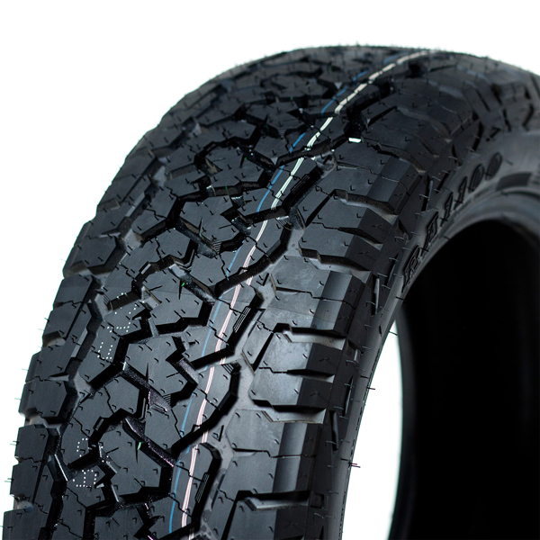 R18 235/55 Roadcruza RA1100 XL 104T