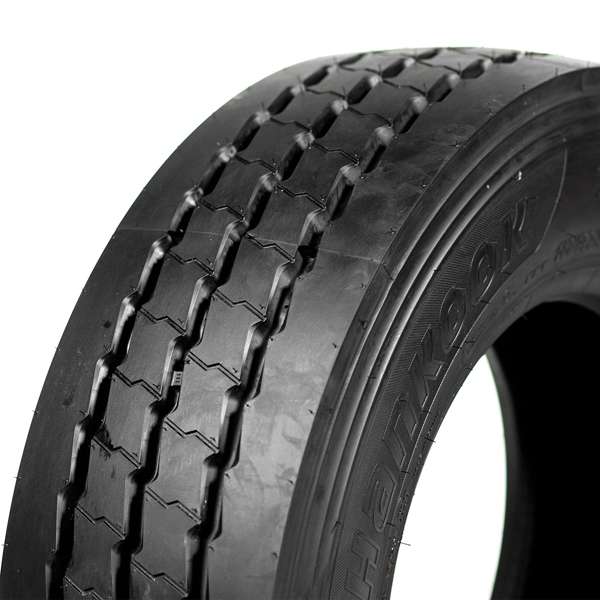 R17.5 LT 235/75 Hankook TH31 18 P.R. TL R17.5 LT 235/75 Hankook TH31 18 P.R. TL