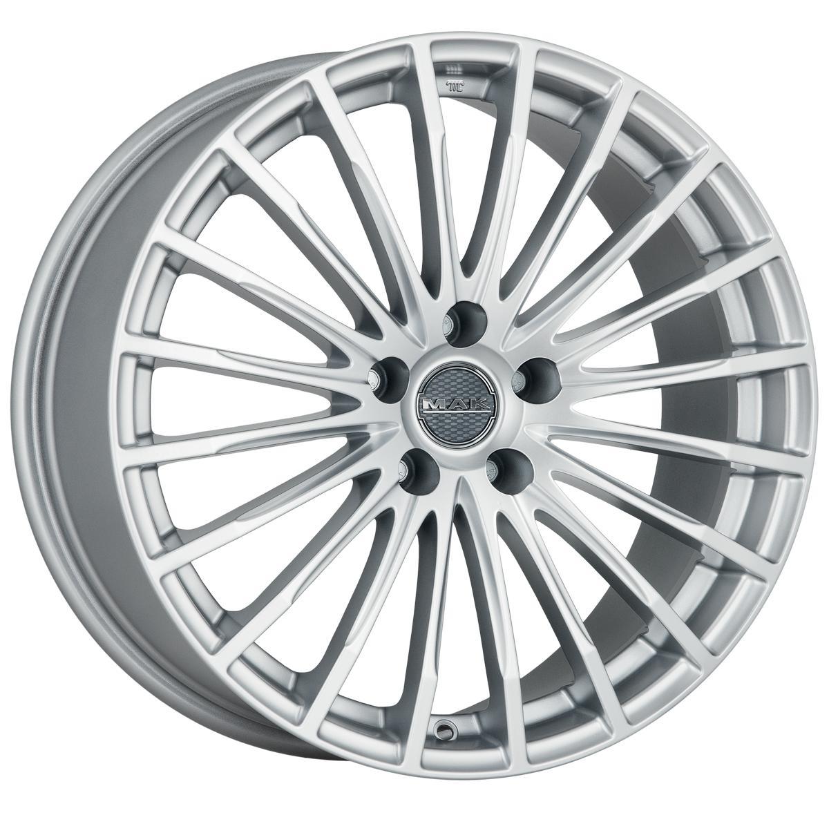 Диск литой 8x18 5x114.3 ET40 dia 76 MAK Fatale Silver
